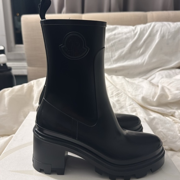 moncler loftgrip rain boot low block heel - Picture 6 of 10
